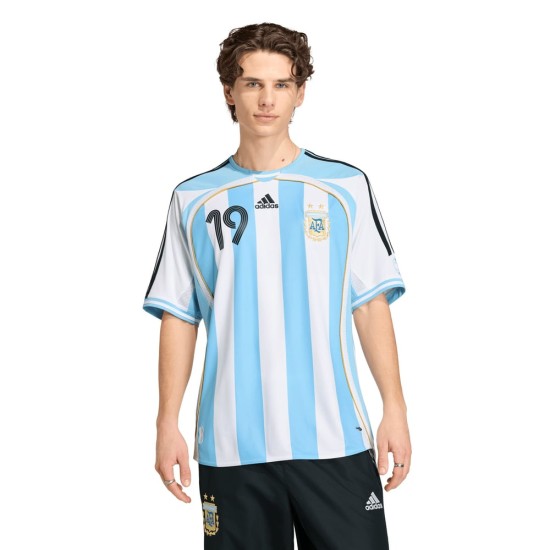 Women's Argentina 2006 Home Retro Shirt Messi #19
