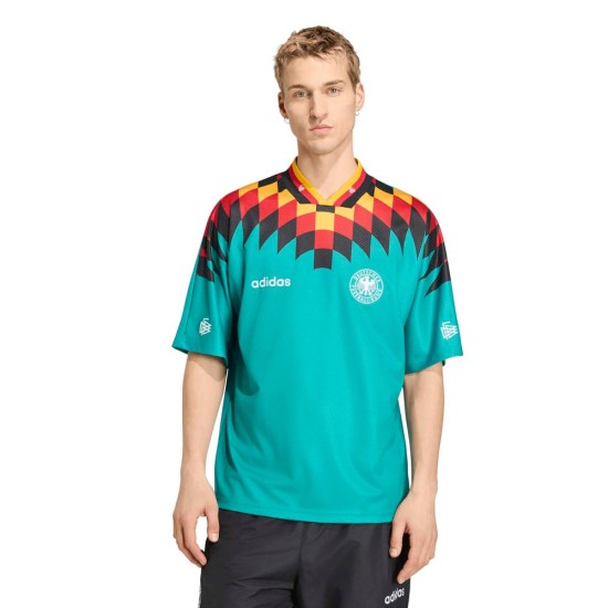 Kid's Germany 1994 Away Retro Shirt Kid's Germany 1994 Away Retro Shirt