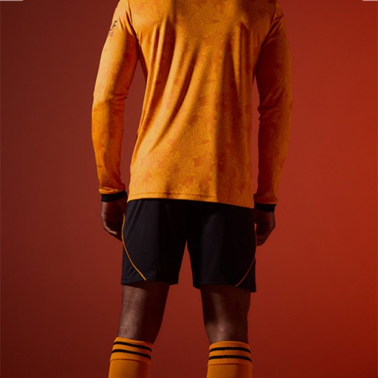 Kid's Wolverhampton Wanderers 2026/27 Home Shorts - Black