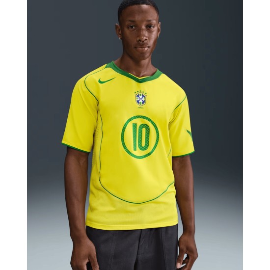 Kid's Brazil 2004 T90 Remake Shirt - Ronaldinho #10 Kid's Brazil 2004 T90 Remake Shirt - Ronaldinho #10