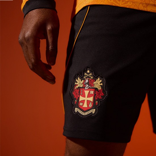 Kid's Wolverhampton Wanderers 2026/27 Home Shorts - Black