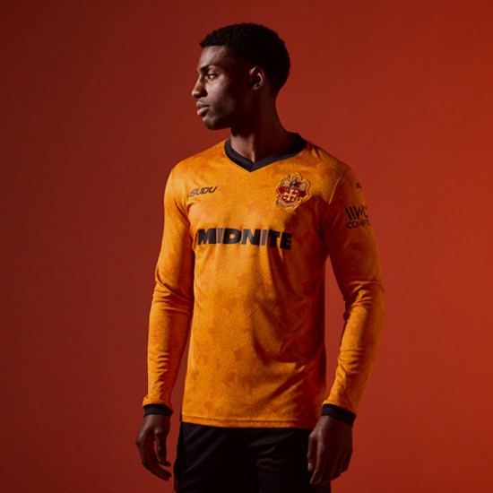 Men's Wolverhampton Wanderers 2026/27 Home Long Sleeve Shirt Men's Wolverhampton Wanderers 2026/27 Home Long Sleeve Shirt