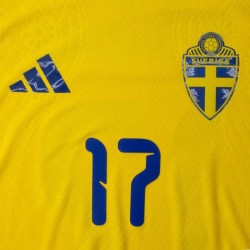 Men's Sweden 2026 Home Authentic World Cup Shirt GYÖKERES #17