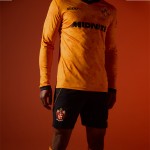 Kid's Wolverhampton Wanderers 2026/27 Home Shorts - Black