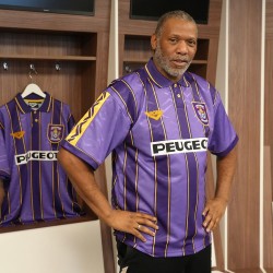 Men's Coventry City 1995/96 Away Retro Shirt Men's Coventry City 1995/96 Away Retro Shirt