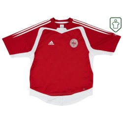 Men's Denmark 2004/05 Home Retro Shirt