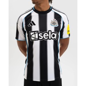 Men's Newcastle United 2025/26 Home Shirt