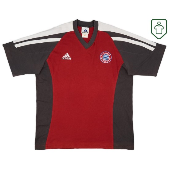Men's Bayern Munich 2001/02 Retro Shirt